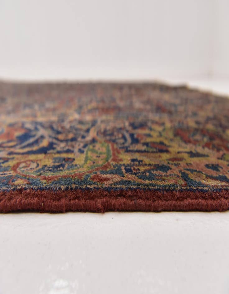 Detail image of  9' 3 x 11' 6  Hand Knotted Sarough Persian Wool Rug