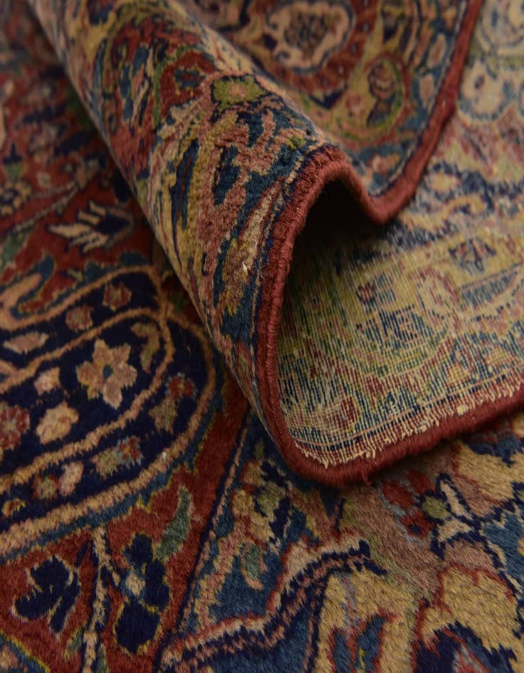 Detail image of  9' 3 x 11' 6  Hand Knotted Sarough Persian Wool Rug