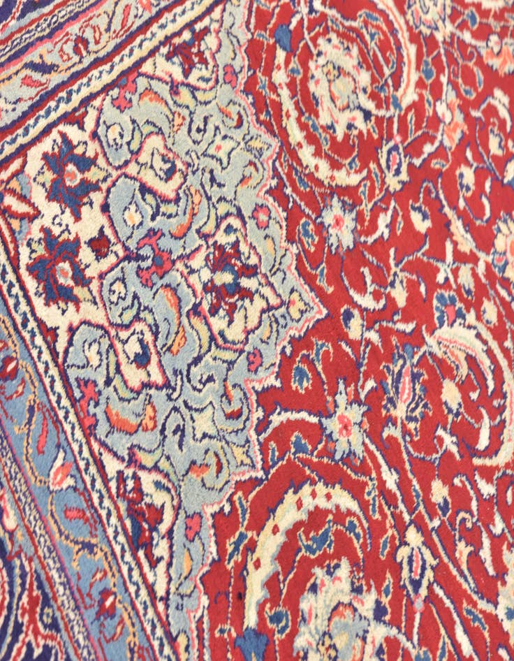 Detail image of  9' 7 x 13'  Hand Knotted Sarough Persian Wool Rug