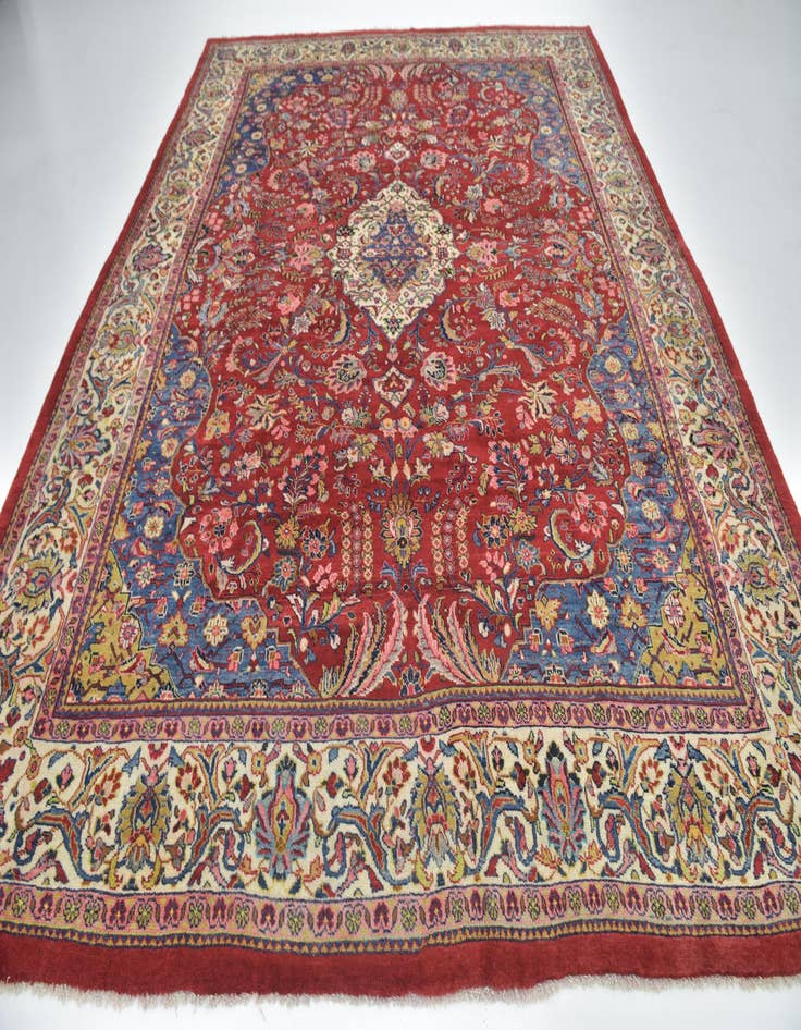 Detail image of  9' 8 x 12' 8  Hand Knotted Sarough Persian Wool Rug