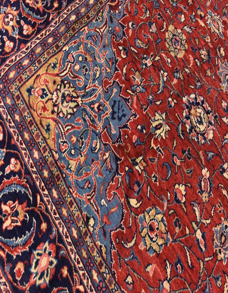 Detail image of  9' 9 x 13'  Hand Knotted Sarough Persian Wool Rug