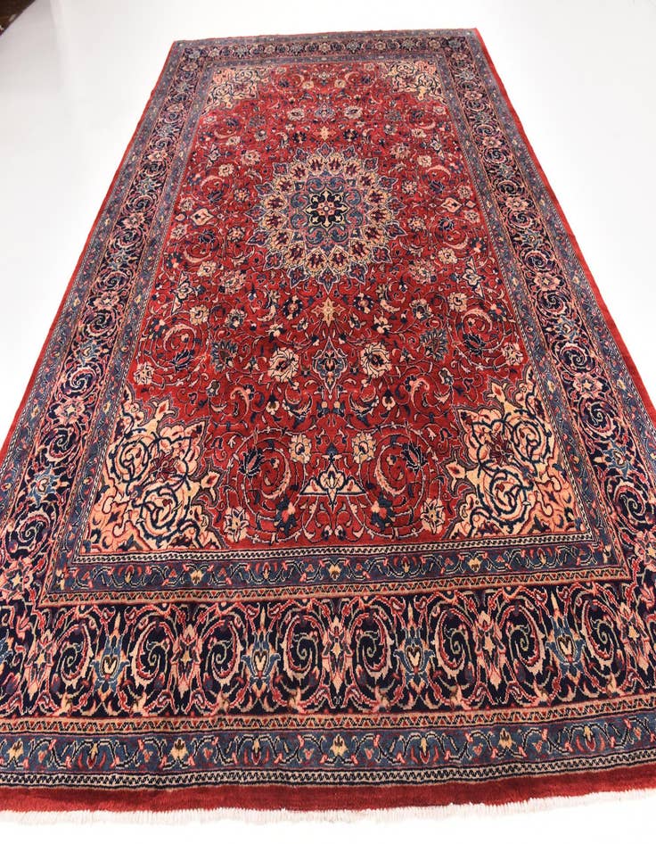 Detail image of  9' 10 x 13' 2  Hand Knotted Sarough Persian Wool Rug