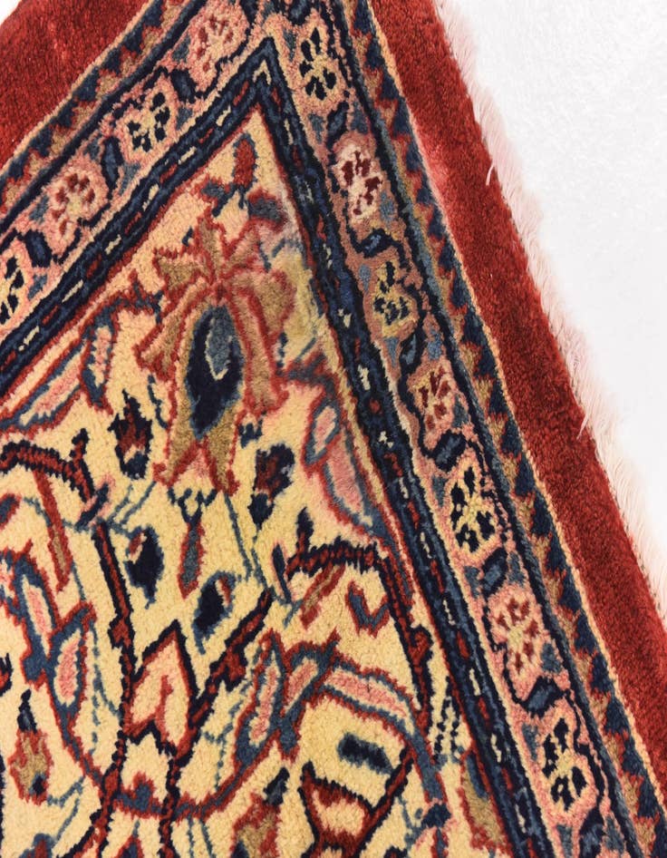 Detail image of  10' x 13' 5  Hand Knotted Sarough Persian Wool Rug