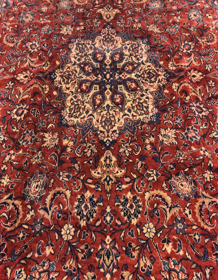 Detail image of  10' x 13' 5  Hand Knotted Sarough Persian Wool Rug
