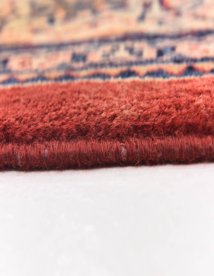 Detail image of  10' x 13' 5  Hand Knotted Sarough Persian Wool Rug