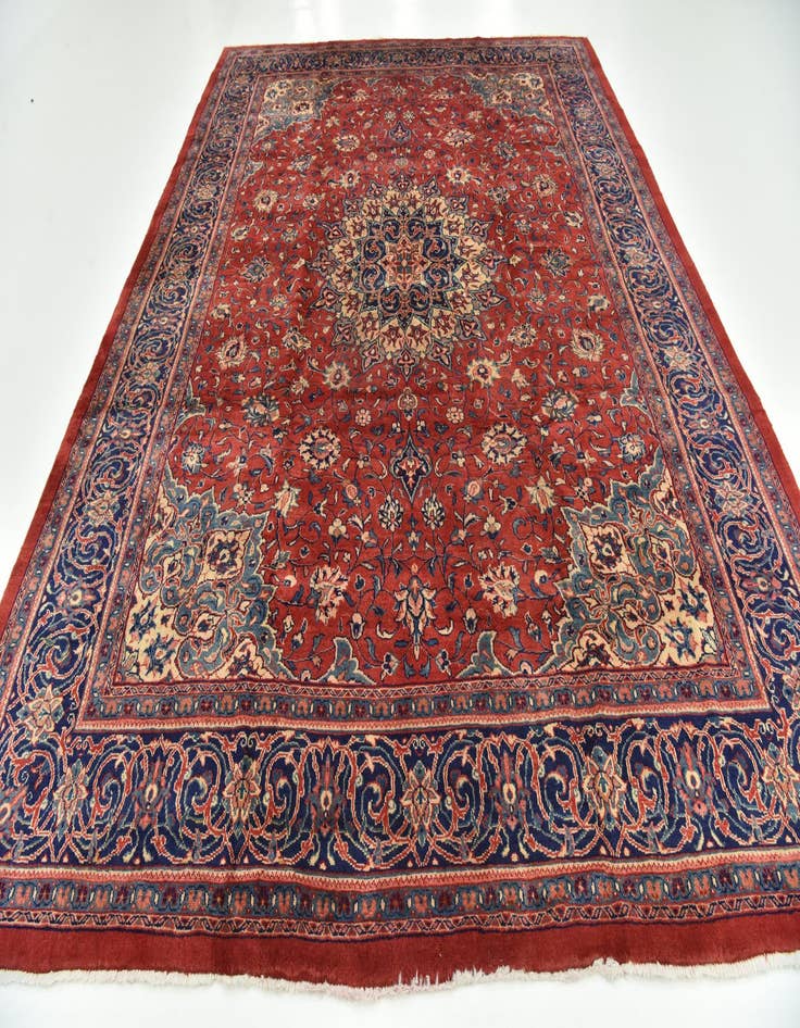 Detail image of  9' 10 x 13'  Hand Knotted Sarough Persian Wool Rug