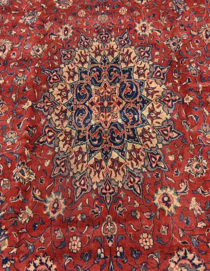 Detail image of  9' 10 x 13'  Hand Knotted Sarough Persian Wool Rug