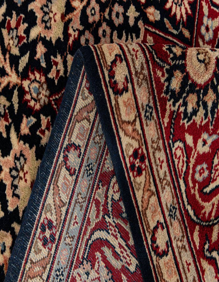 Detail image of  7' 7 x 11'  Hand Knotted Sarough Wool Rug