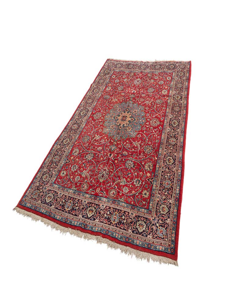 Detail image of  7' 3 x 11' Sarouk Wool Rug