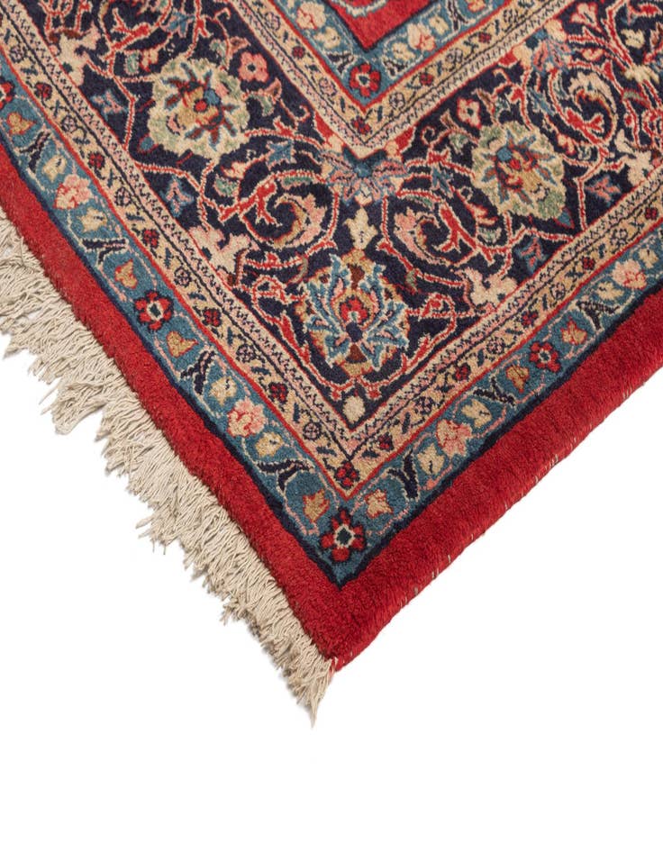 Detail image of  7' 3 x 11' Sarouk Wool Rug