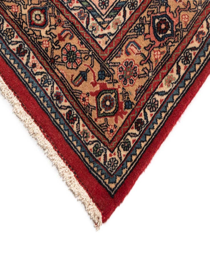 Detail image of  7' x 10' 8 Sarouk Wool Rug