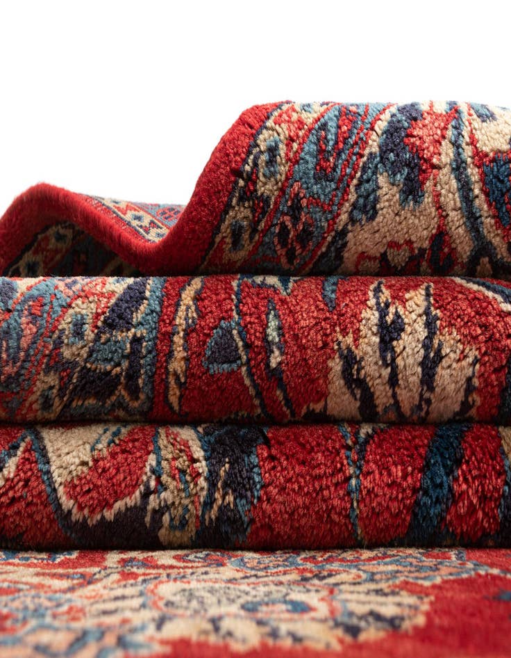 Detail image of  6' 2 x 10' 4 Sarouk Wool Rug