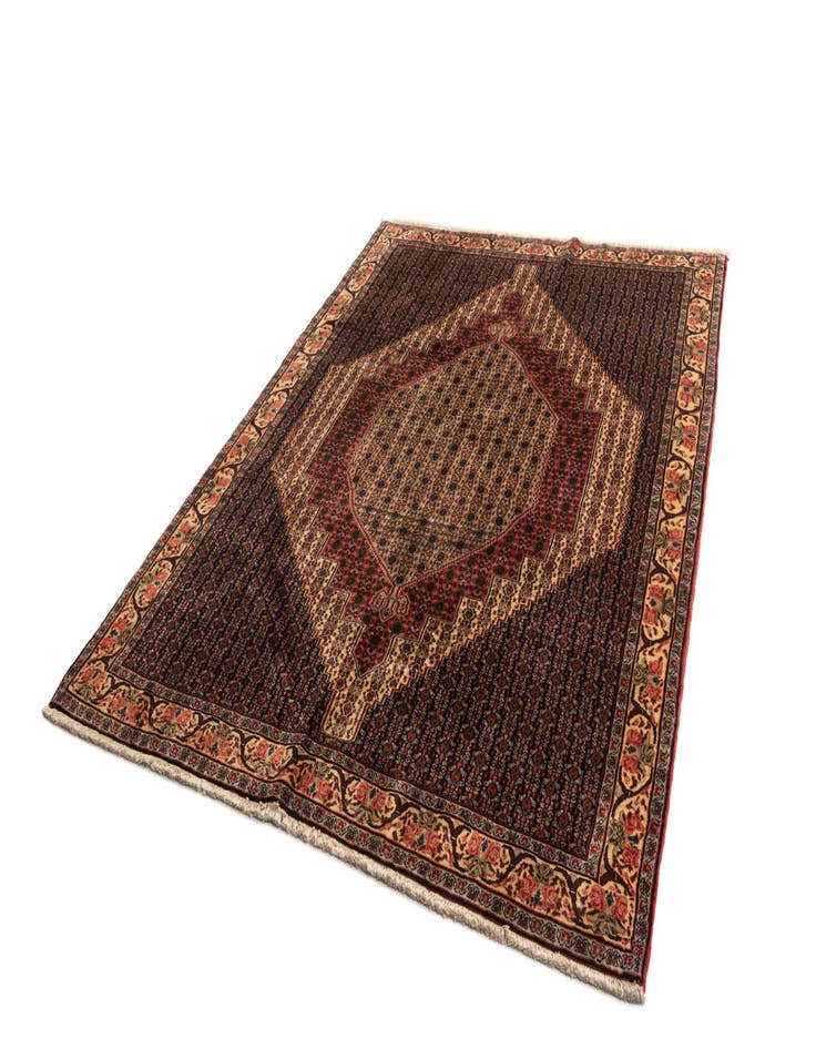 Detail image of  6' 10 x 9' 2 Senneh Wool Rug