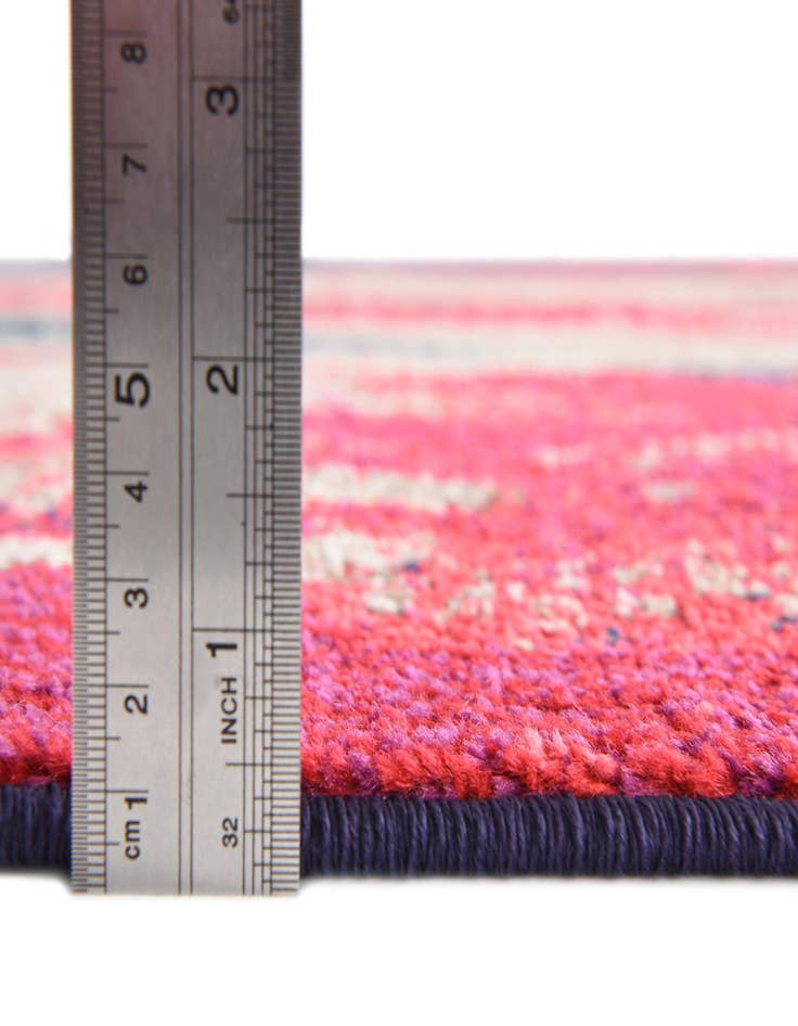 Detail image of  2' 2 x 3'  Washable Sevilla Rug