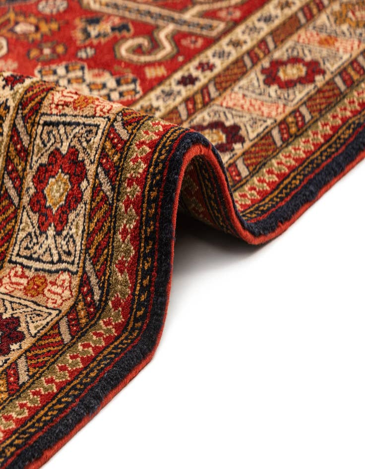 Detail image of  4' 7 x 7' 2 Shirvan Rug