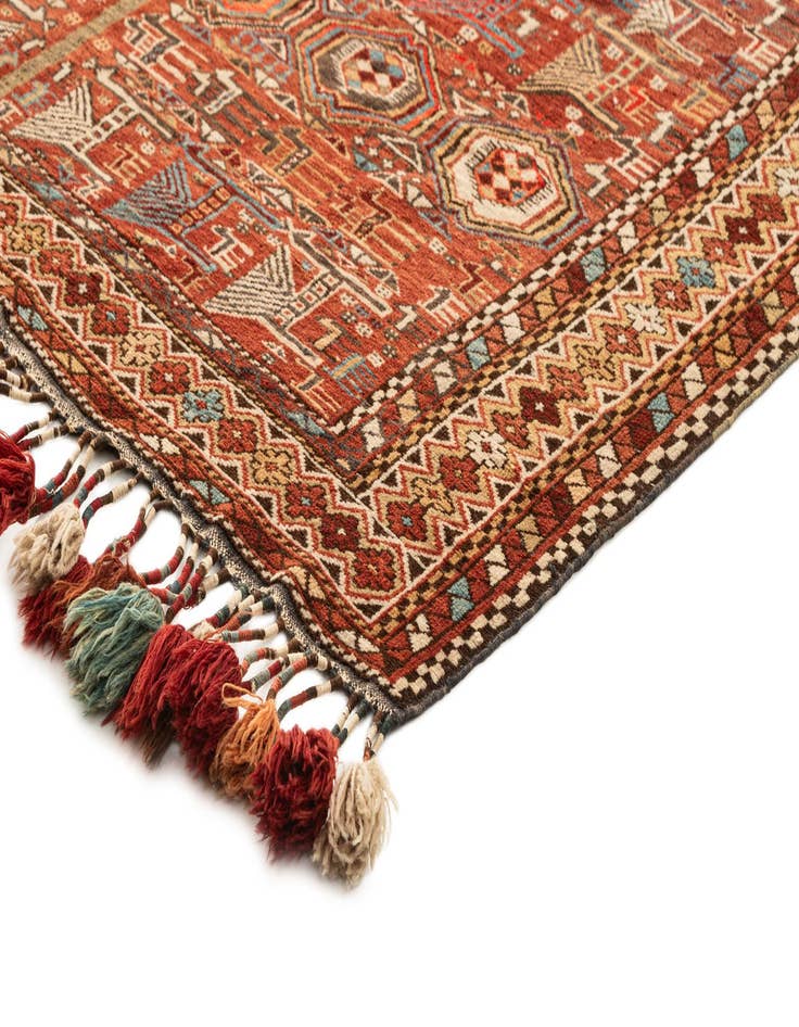 Detail image of  4' 6 x 4' 9 Shirvan Rug