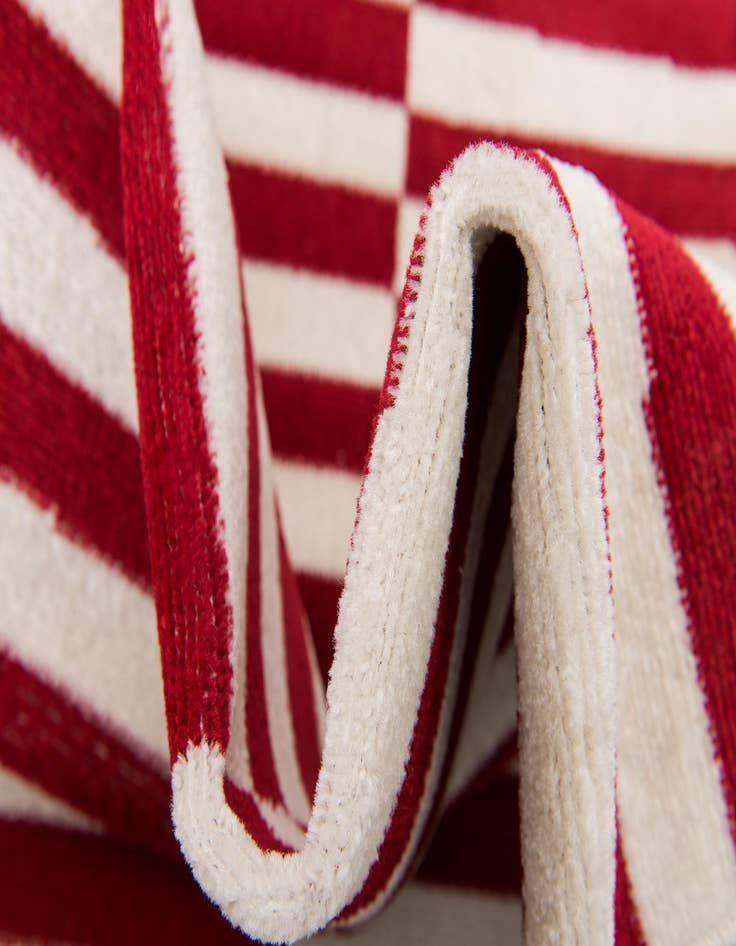 Detail image of  4' x 6' SoHo Rug