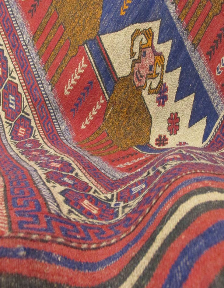 Detail image of  6' 5 x 9' 5  Hand Woven Sumak Wool Rug