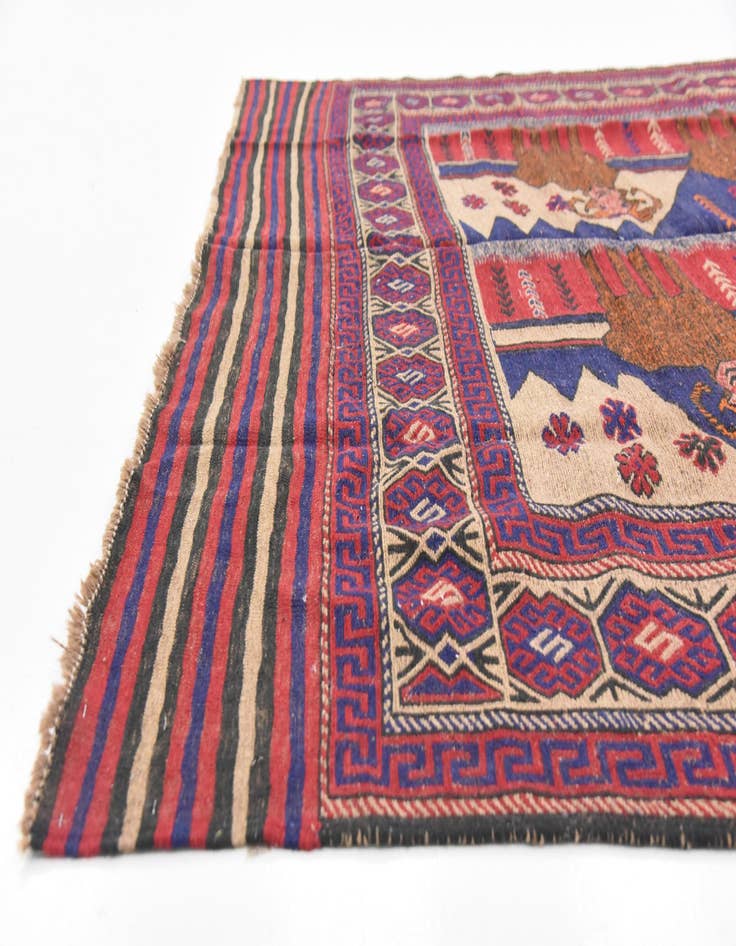 Detail image of  6' 5 x 9' 5  Hand Woven Sumak Wool Rug