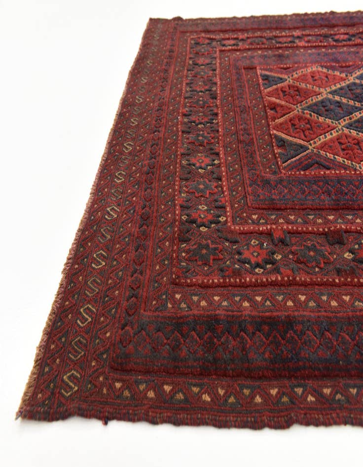 Detail image of  4' 10 x 6' 4  Hand Knotted Sumak Wool Rug