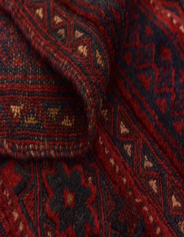 Detail image of  4' 10 x 6' 4  Hand Knotted Sumak Wool Rug