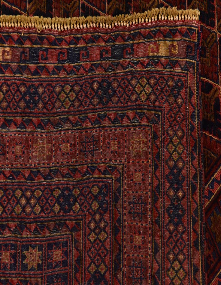 Detail image of  6' 4 x 9'  Hand Knotted Sumak Wool Rug