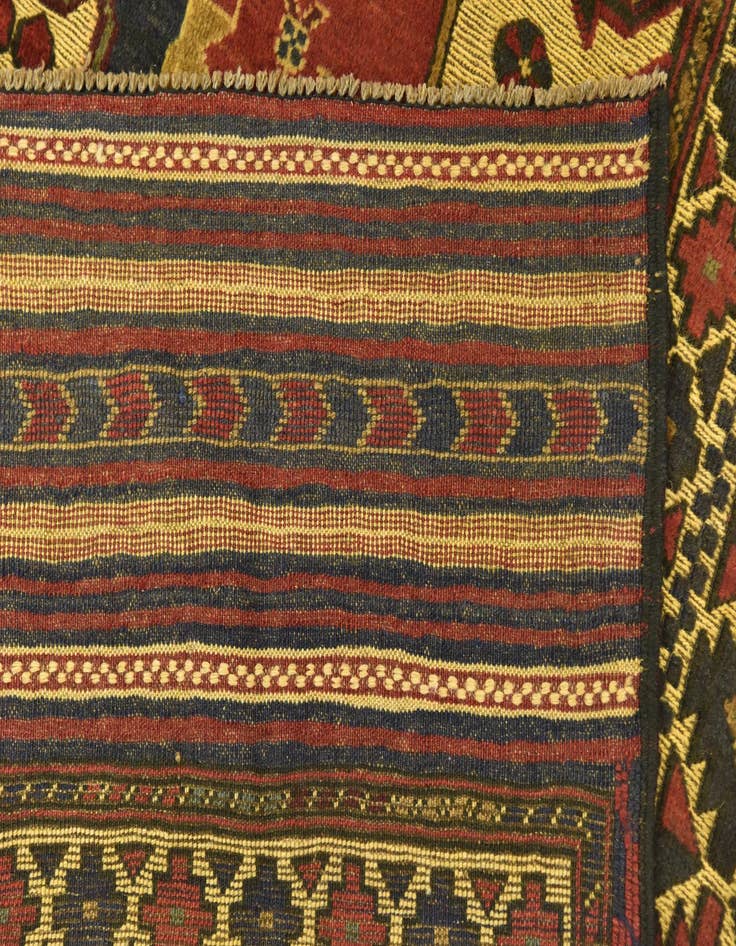 Detail image of  6' 6 x 9' 8  Hand Knotted Sumak Wool Rug