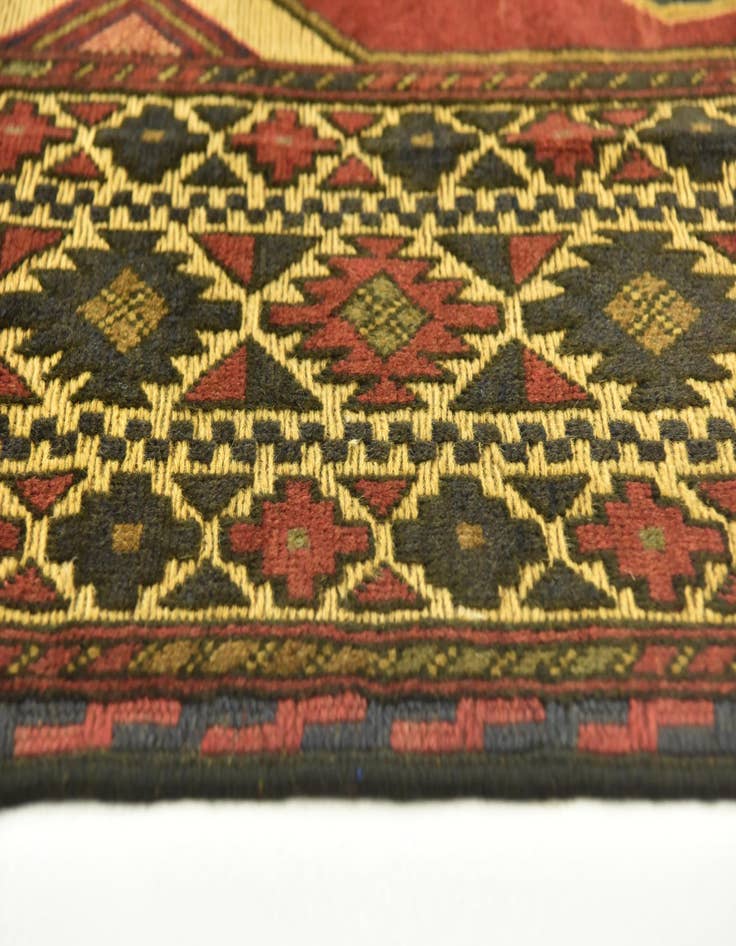 Detail image of  6' 6 x 9' 8  Hand Knotted Sumak Wool Rug