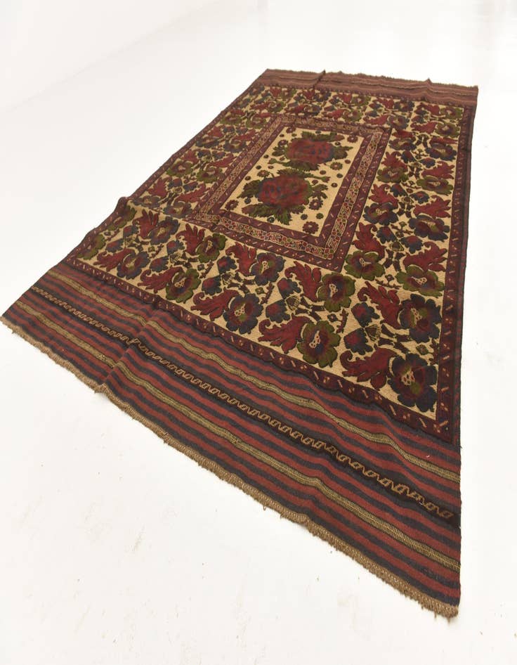 Detail image of  6' 7 x 9' 4  Hand Knotted Sumak Wool Rug