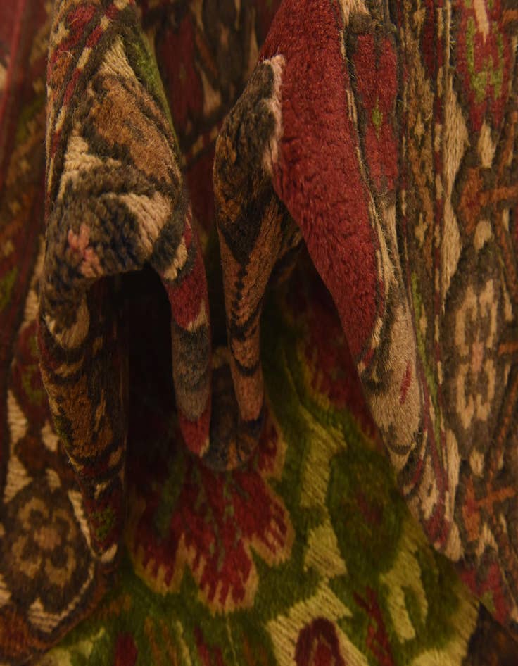 Detail image of  4' 2 x 6' 3  Hand Knotted Sumak Wool Rug