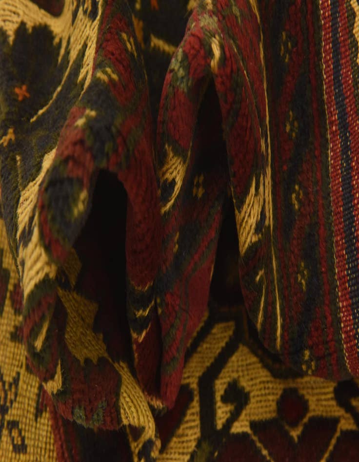 Detail image of  4' 2 x 6' 2  Hand Knotted Sumak Wool Rug