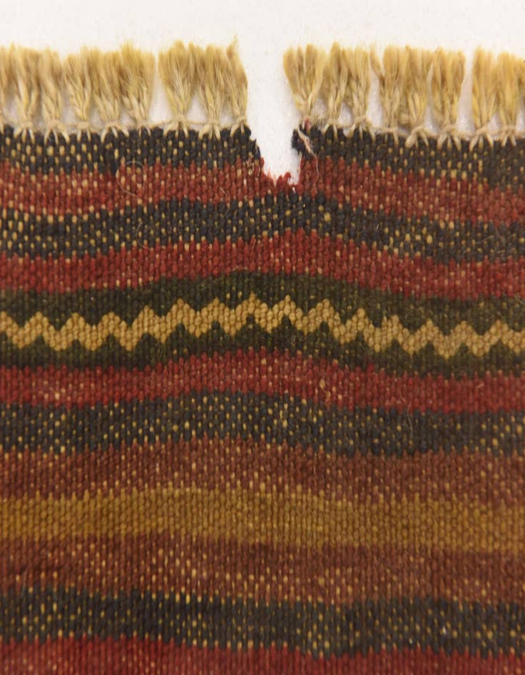 Detail image of  4' 2 x 6' 2  Hand Knotted Sumak Wool Rug