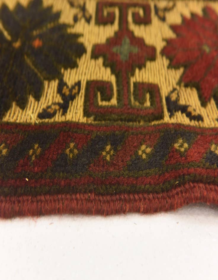 Detail image of  4' 2 x 6' 2  Hand Knotted Sumak Wool Rug