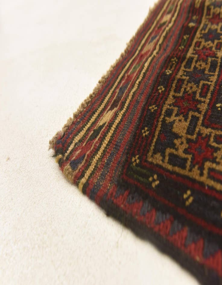 Detail image of  2' 10 x 4' 10  Hand Knotted Sumak Wool Rug