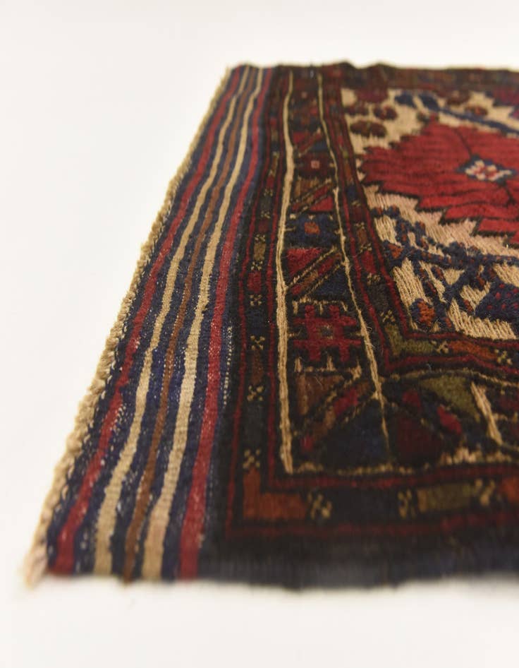 Detail image of  3' x 4' 4  Hand Knotted Sumak Wool Rug