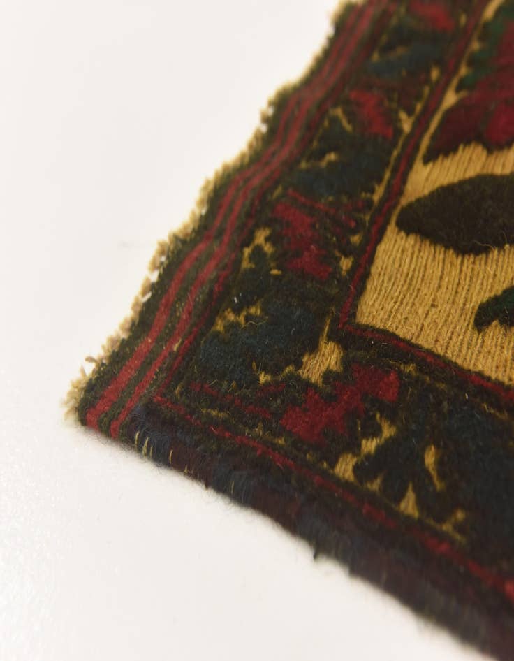 Detail image of  3' x 4' 10  Hand Knotted Sumak Wool Rug