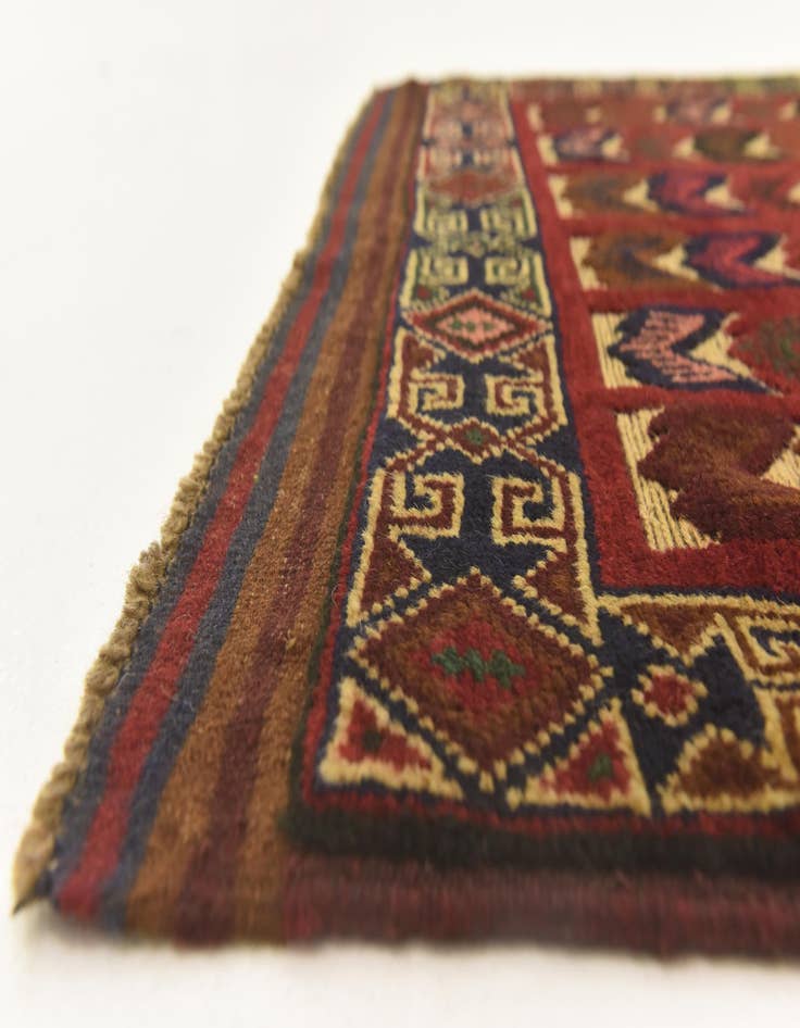 Detail image of  3' x 4' 7  Hand Knotted Sumak Wool Rug