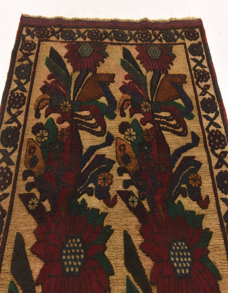 Detail image of  3' x 4' 8  Hand Knotted Sumak Wool Rug