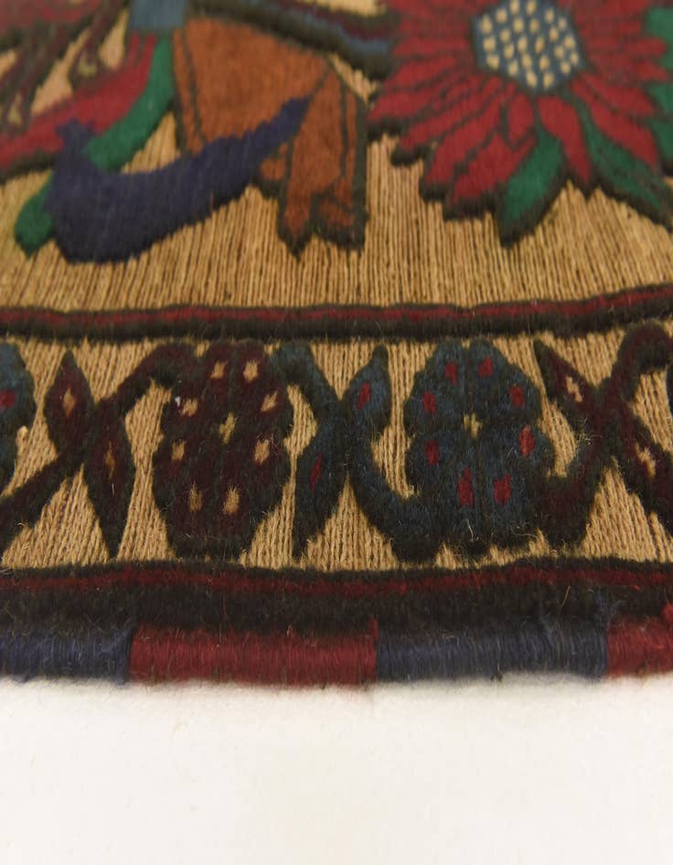 Detail image of  3' x 4' 8  Hand Knotted Sumak Wool Rug