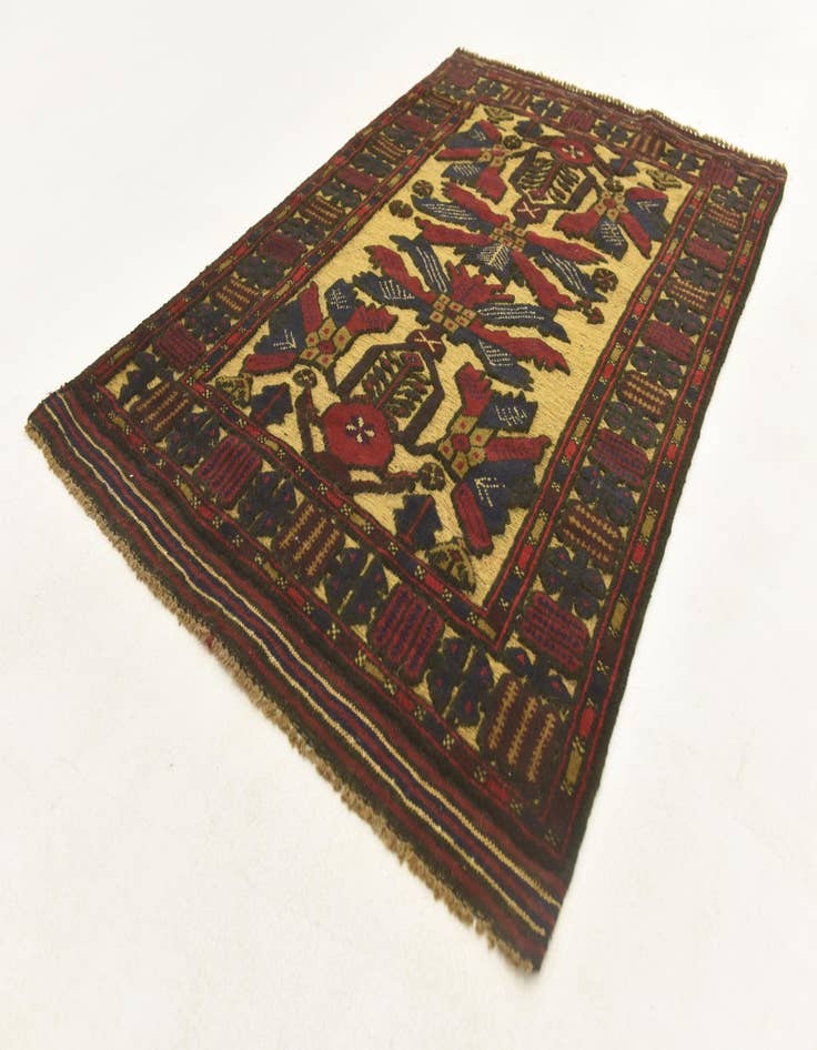 Detail image of  3' x 4' 6  Hand Knotted Sumak Wool Rug