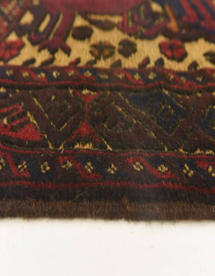 Detail image of  3' x 4' 7  Hand Knotted Sumak Wool Rug