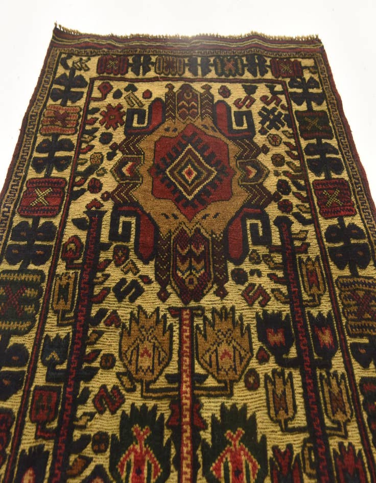 Detail image of  2' 10 x 4' 7  Hand Knotted Sumak Wool Rug