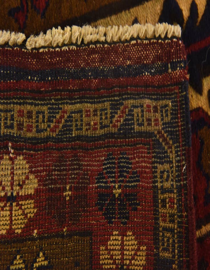 Detail image of  2' 8 x 4' 8  Hand Knotted Sumak Wool Rug