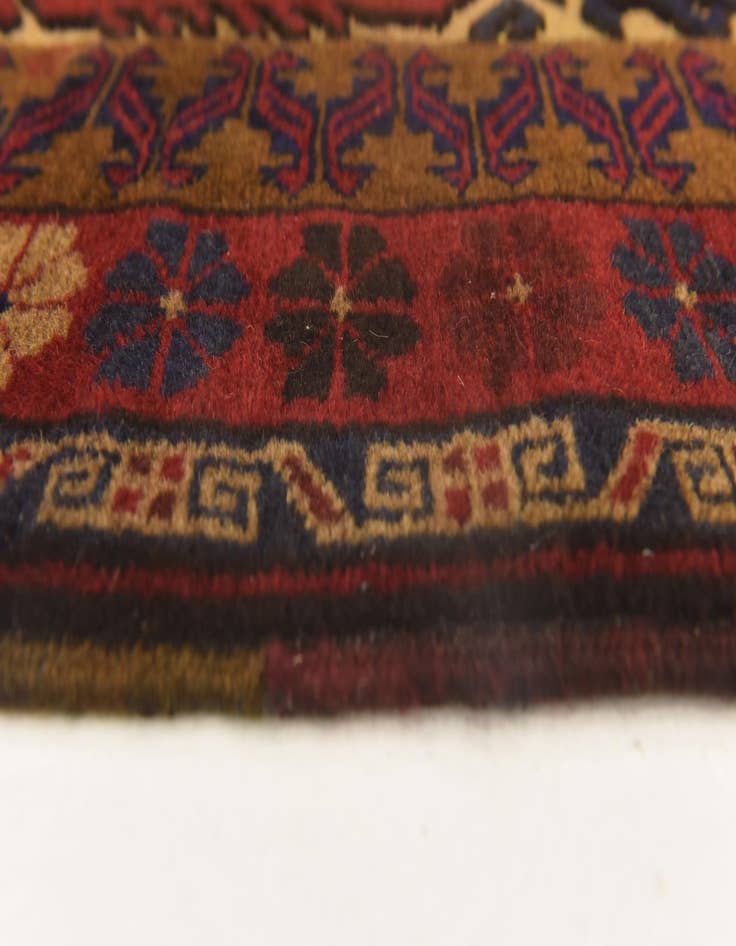 Detail image of  2' 8 x 4' 8  Hand Knotted Sumak Wool Rug