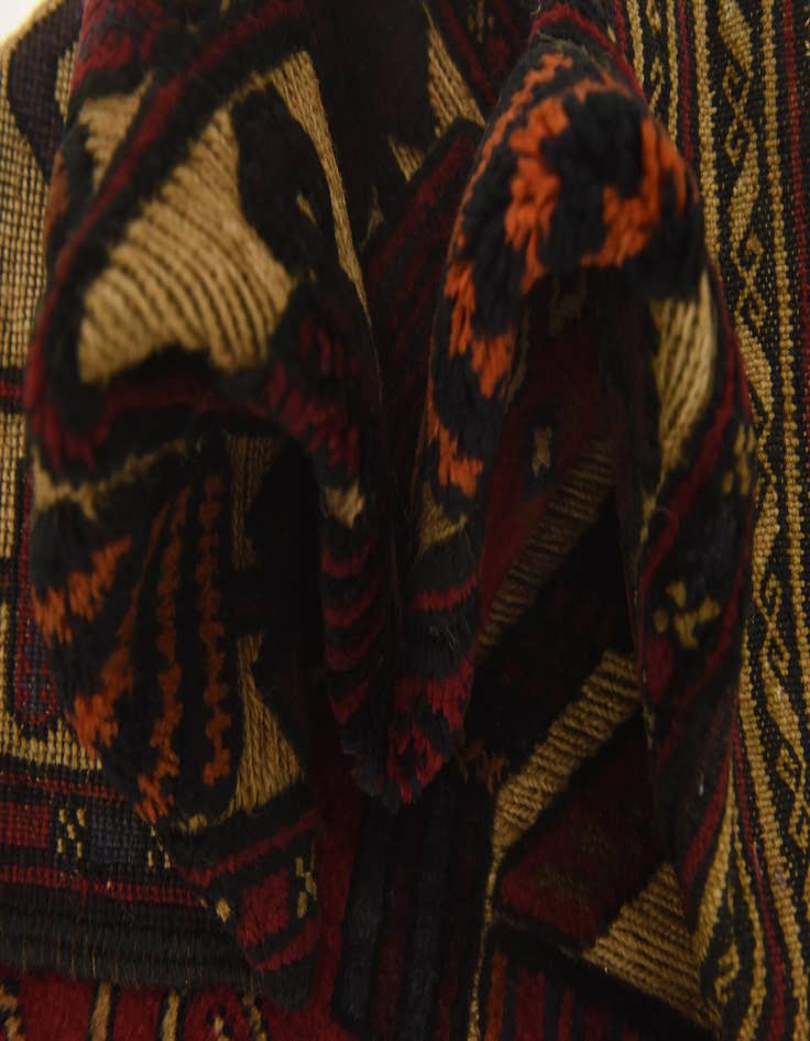 Detail image of  2' 10 x 4' 8  Hand Knotted Sumak Wool Rug