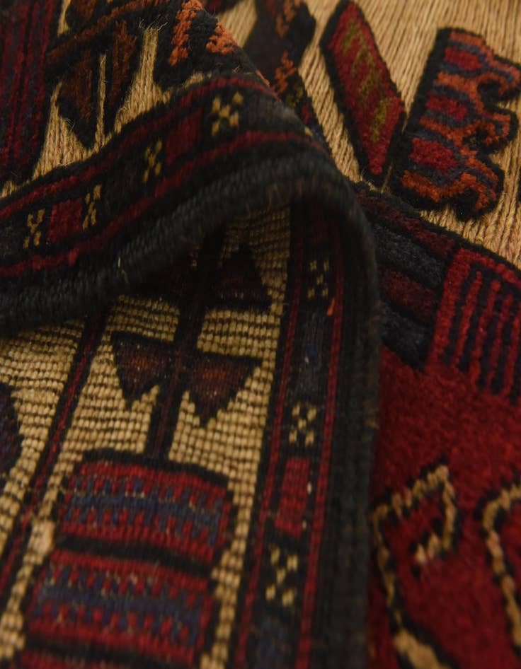 Detail image of  2' 10 x 4' 8  Hand Knotted Sumak Wool Rug