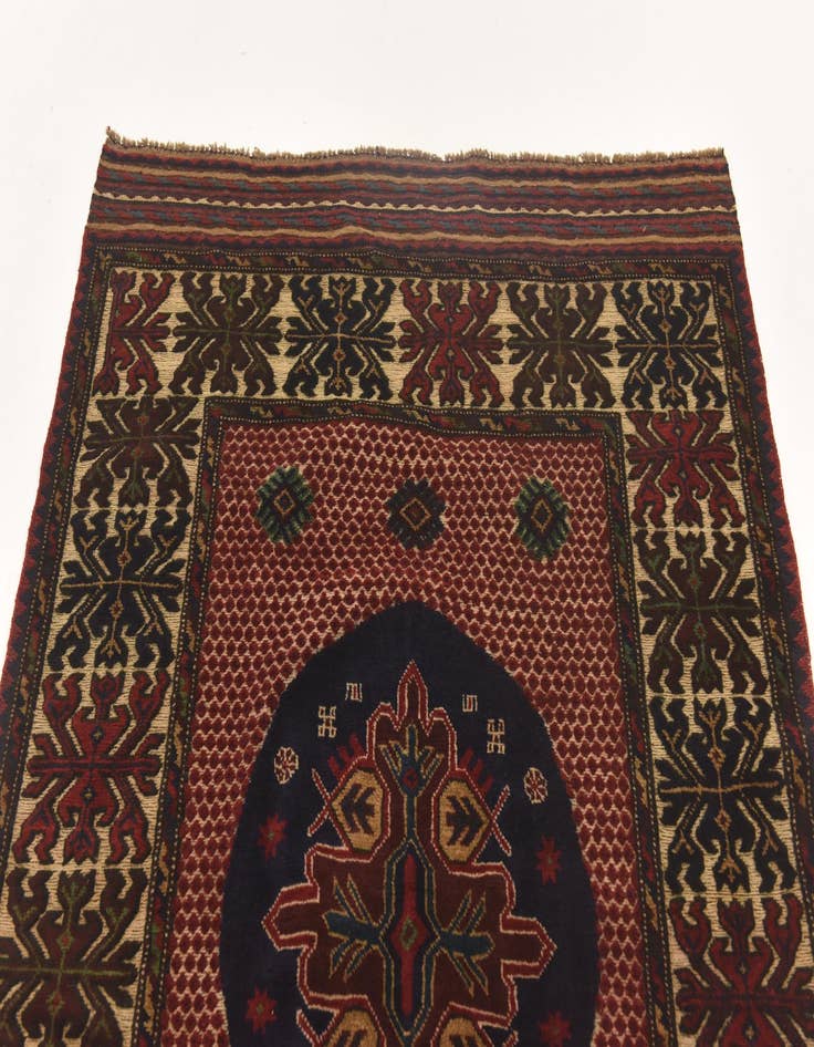 Detail image of  4' 1 x 6' 3  Hand Knotted Sumak Wool Rug