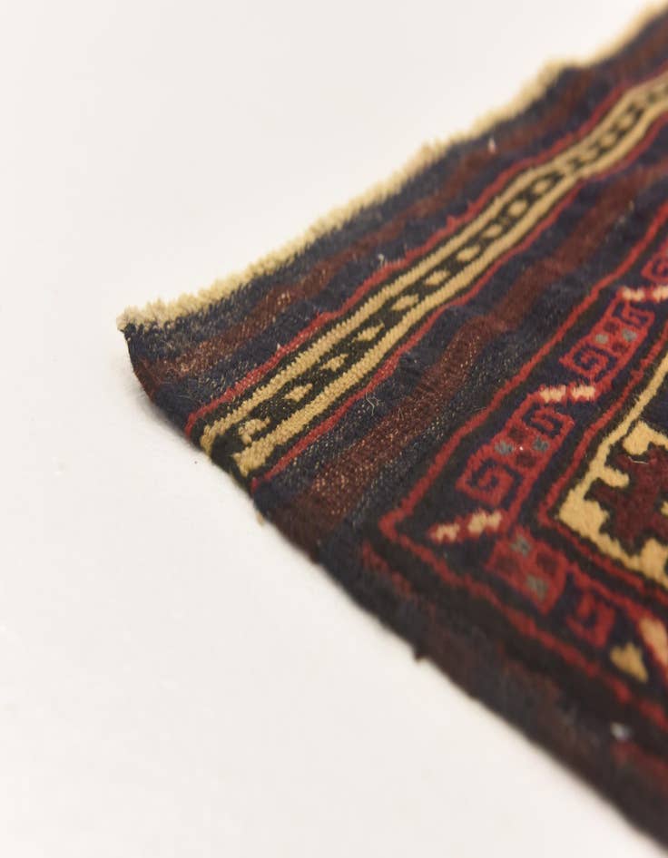 Detail image of  2' 9 x 4' 6  Hand Knotted Sumak Wool Rug