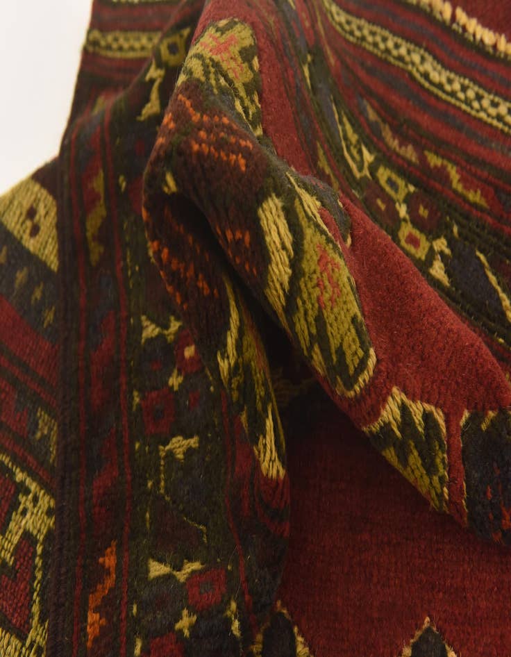 Detail image of  2' 10 x 5'  Hand Knotted Sumak Wool Rug