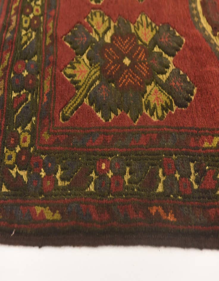 Detail image of  2' 10 x 5'  Hand Knotted Sumak Wool Rug